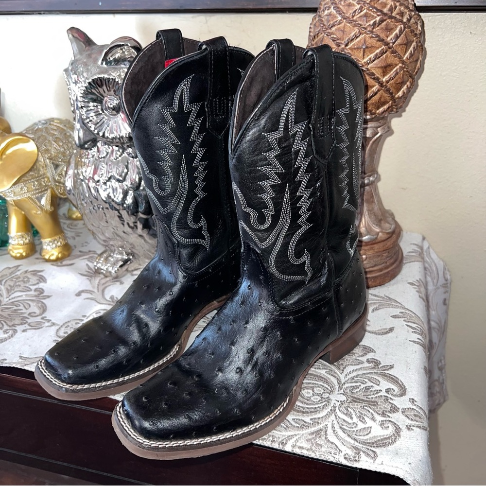 Youth Size 4 black boots